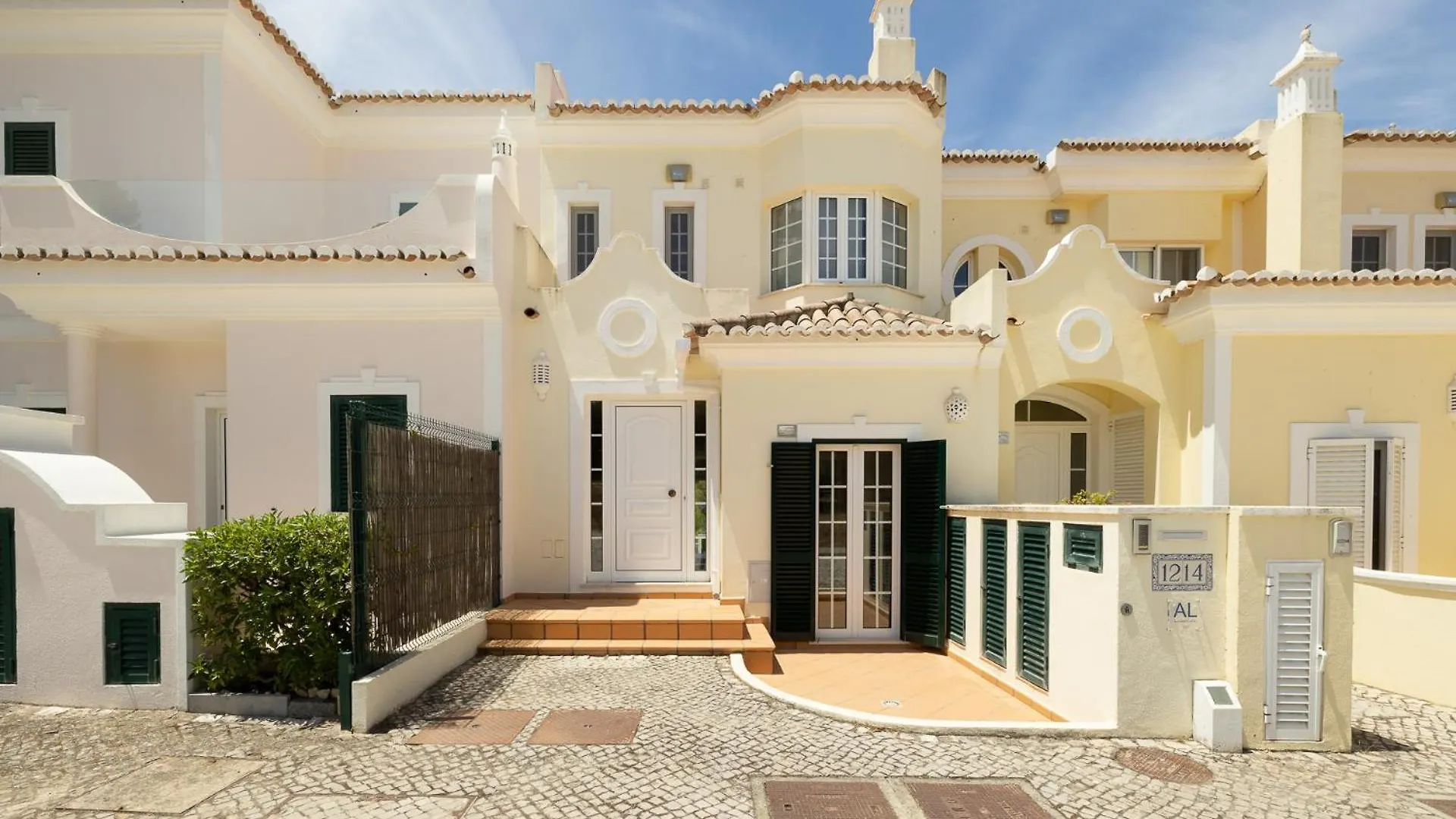 Vale Do Lobo Resort  Vale do Lobo